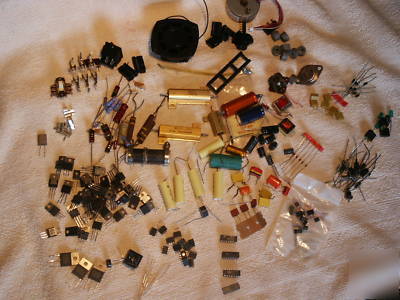 Electronic components hobbyists kit approx 200 parts 