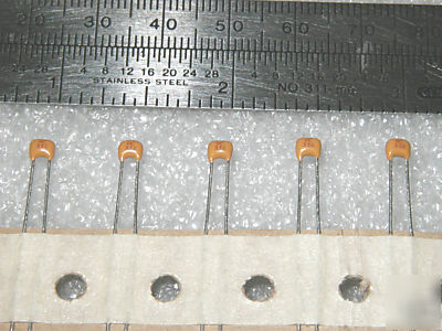 0033 uf / 50V monolythic ceramic capacitors â€“ 100 pcs