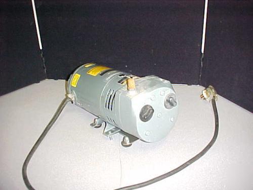 Gast 0523-V191Q-SG588DX compressor vacuum pump