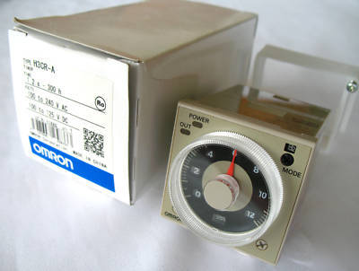 Timer relay omron H3CR-a multi function range voltage