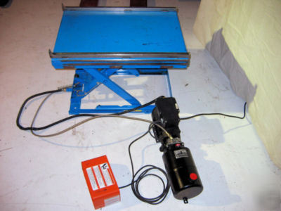 Bishamon lx 25 (550 lb) lift table w/ hydraulic motor