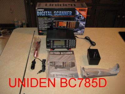 Uniden bearcat BC785D apco 25 1000 chan.digital scanner