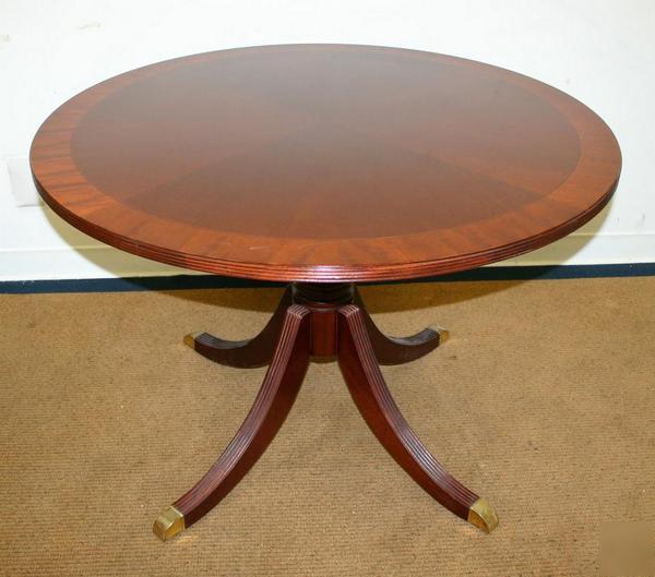 Antique bernhardt mahogany chippendale queen anne table