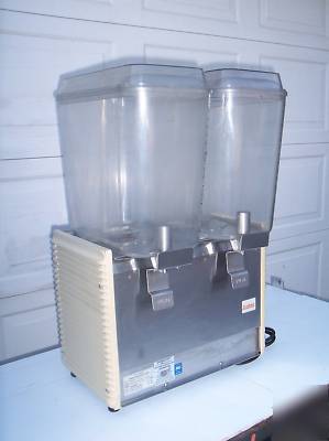 Crathco D25-4 twin bowl cold drink bubbler dispenser