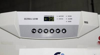 Sanyo mdf U52VC ultra low temperature freezer -86