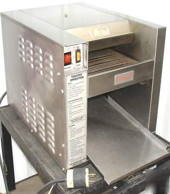 Used apw wyott counter top conveyor toaster at-10 220 v