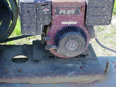 Quincey model 340 with 11HP briggs & stration