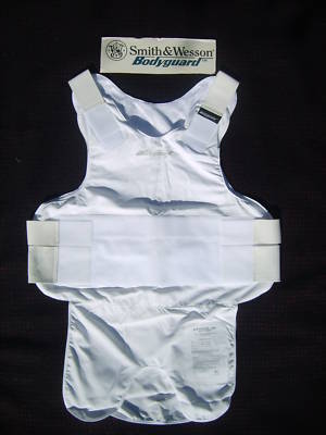 Smith & wesson body guard armor carrier mens white xl/l