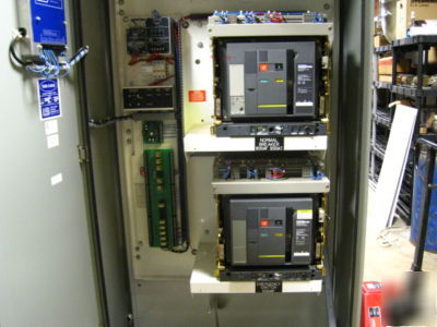 Automatic transfer switch 1200 amp 120/208V 3 phase