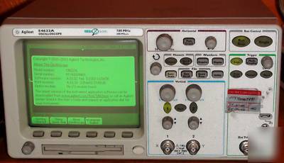 Hp agilent 54622A digital oscilloscope - 100MHZ 200MS