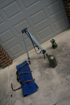 Aluminium surveyor's tripod with strap & carry bag - ec