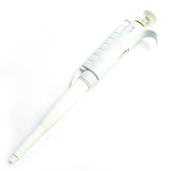New adjustable pipette P1000 with 12 spare tips 