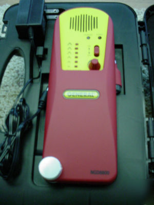 New combustible gas leak detector (general NGD8800) **