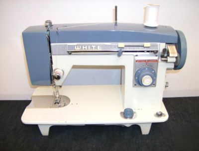 Industrial strength heavy duty sewing machine no res