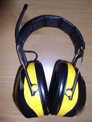 Ao safety worktunes hearing protection with am/fm radio