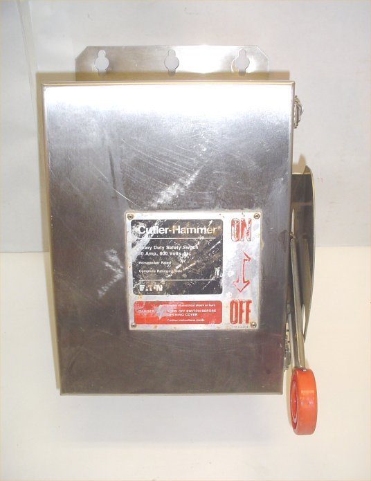 Ss cutler hammer 30 amp disconnect 600V safety switch