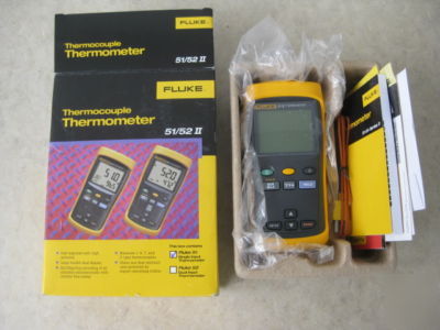 New fluke 51 thermocouple thermometer in box (R4)