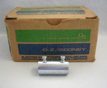 Lot of 17 o-z/gedney etp 2 screw coupler fittings 1