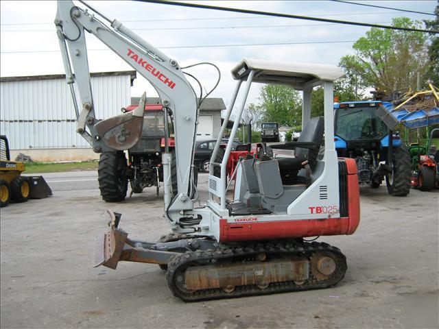 Takeuchi TB025 mini excavator