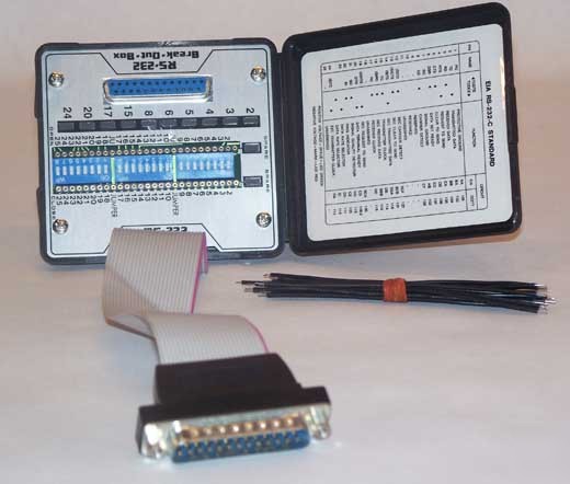 Rs-232 break-out-box, pocket-sized, no battery needed
