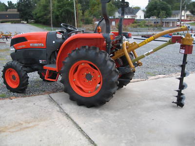 L7200JR tractor post hole digger 12