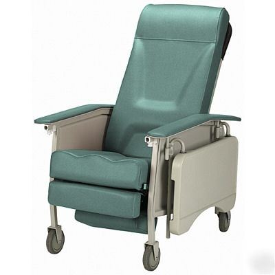 Multi positional clinical recliner geri chair deluxe