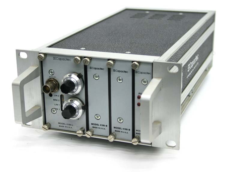 Capacitec 4004 modular 2U rack w/4100-l/c amplifier