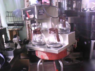 Commercial coffee maker - 3 pots & warm plates (used)