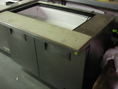 True tssu-48-18M open top refrigerated prep table