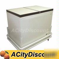 Fricon chest freezer 9.7 cu.ft w/ solid flip top lid