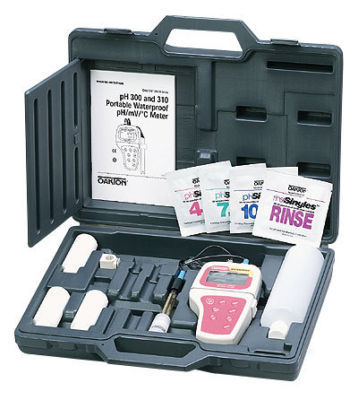 Oakton ph 300 deluxe waterproof meter kit wd-35618-70 