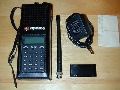 Apelco clipper jr vhf-fm marine radio model ASM9ZA