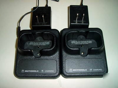 2 motorola SP21 - (SP10 radio) single charger