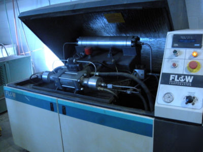 Flow water jet cutting machine