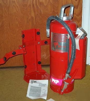 New fire extinguisher/farm/tractor/john deere/ford/case/ 