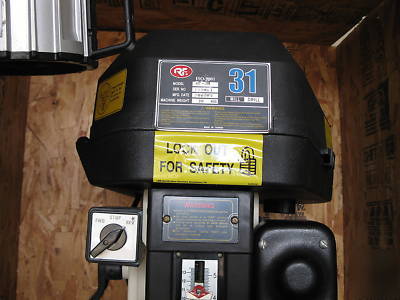 Cnc jr. benchtop milling machine 