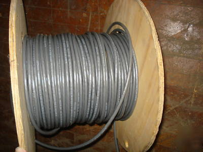 Computer cable shielded 120 ohm low volt partial spool