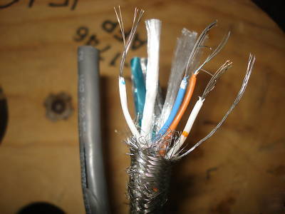 Computer cable shielded 120 ohm low volt partial spool