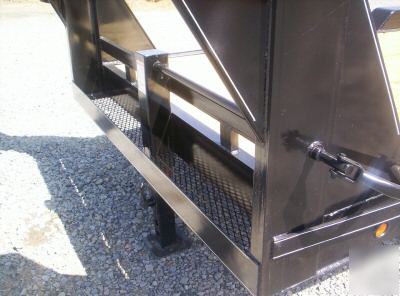 New 2010 20' gooseneck lowboy trailer 