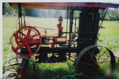 Farm eguipment steam engine stationary traction antique