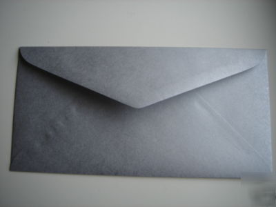 25 x white peel & seal B5 envelopes - 175 x 250MM