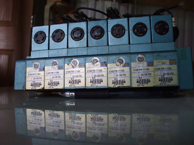 Mac pneumatic valves with 120 vac solenoids 1/4