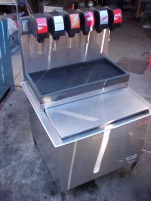 Soda fountain dispenser / 6 flavor 