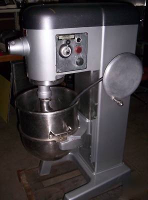 Hobart D340 mixer 30-40 quart