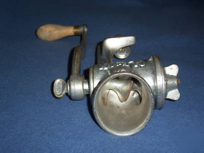 Vintage climax 51 table top hand crank meat grinder vcg