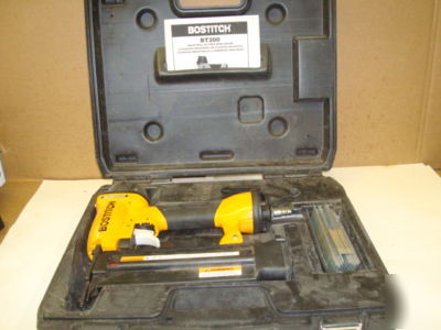 Bostitch BT200 18 gage brad/finish nailer w/ nails/case