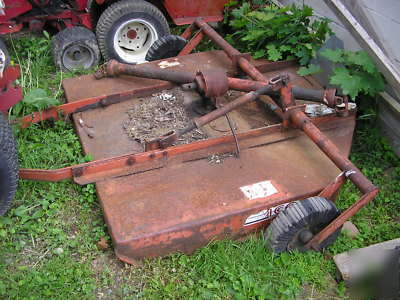 Farmall a tractor, runs & drives good