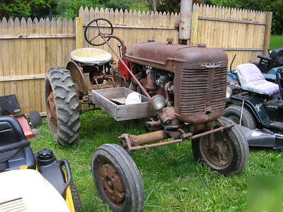 Farmall a tractor, runs & drives good