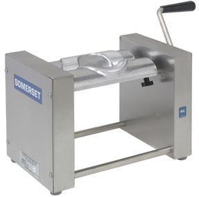 Pastry turnover samosa -dough formating machine