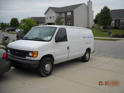 2003 e-250/white magic carpet cleaning system